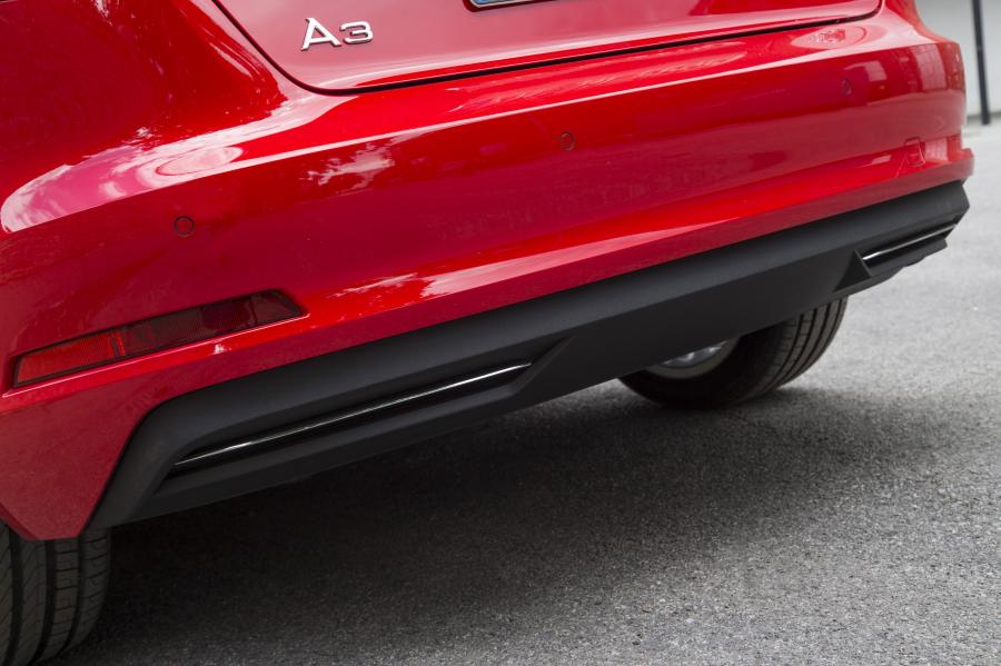 Детали экстерьера Audi A3 Sportback e-Tron (8V) 2014 года  (фото 84 из 95)